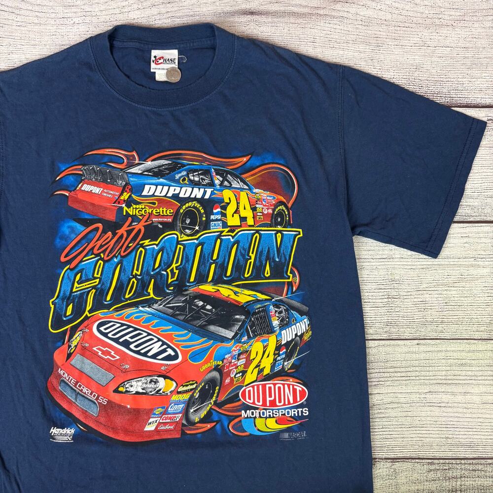 Vintage 2006 Jeff Gordon DuPont Nascar Racing T-shirt